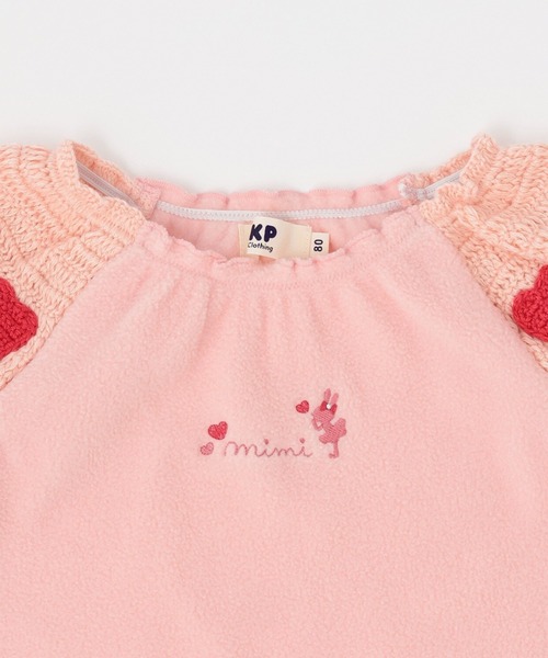KP（ケーピー）の「かぎ針編み＆フリース ベスト（ベスト・キッズ・レッド/ピンク・80ｃｍ/90cm/100cm/110cm/120cm/130cm）」の4枚目の写真