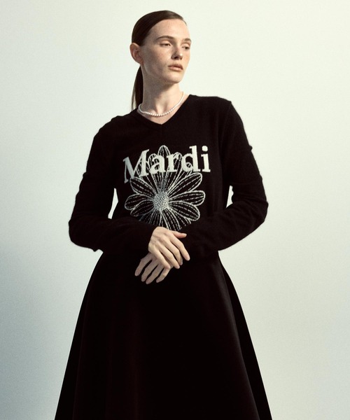 CASHMERE V NECK FLOWERMARDI / カシミヤ Vネック フラワーマルディ