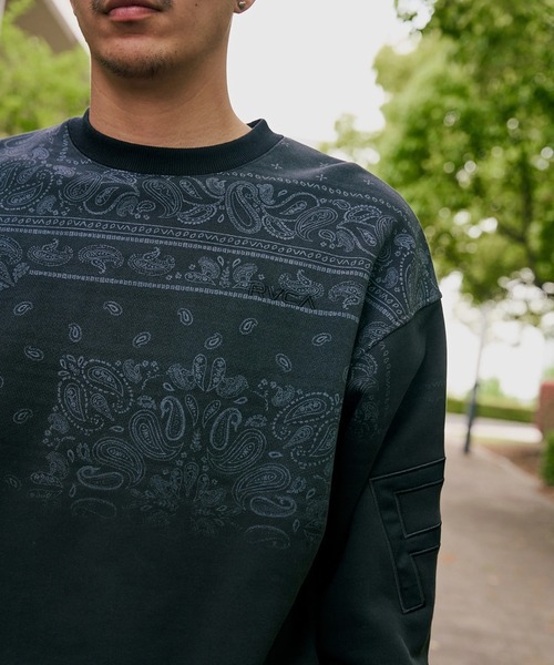 RVCA(ルーカ)の「RVCA メンズ FADE BACK SIDE ARCH RVCA トレーナー 【2025年秋冬モデル】 @autumn/ルーカフェードバックプリントロゴスウェットトレーナー(スウェット・メンズ・ブラック/ベージュ系その他/ホワイト系その他/アイボリー・SMALL/MEDIUM/LARGE/X-LARGE)」の17枚目の写真