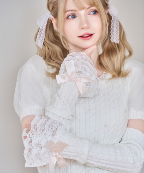 mellfy memory（メルフィーメモリー）の「Pearl cable knit Lace arm warmer ニット（ニット/セーター・レディース・ホワイト/ピンク・FREE）」の18枚目の写真