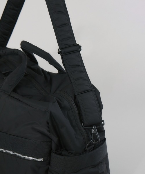 kuros'（クロス）の「【kuros’オリジナル】高密度織ナイロンボストンバッグ 豊岡産（ボストンバッグ・レディース・ブラック・FREE）」の5枚目の写真