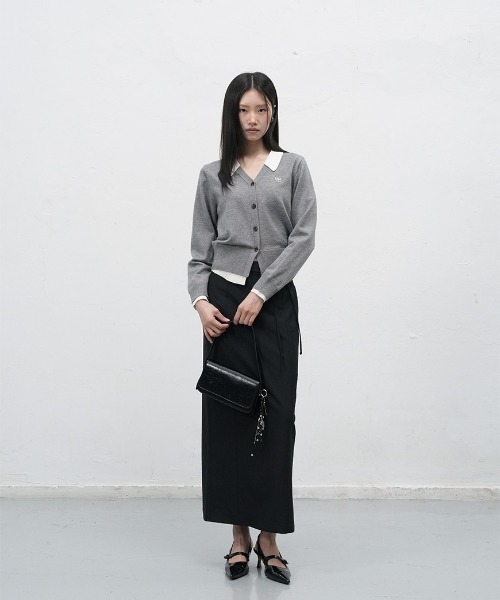 GENERAL IDEA（ジェネラルアイデア）の「essential collar layerd cardigan シャツレイヤード風ニットカーディガン（カーディガン/ボレロ・レディース・グレー/ワイン/ブラック・L/M/S）」の6枚目の写真