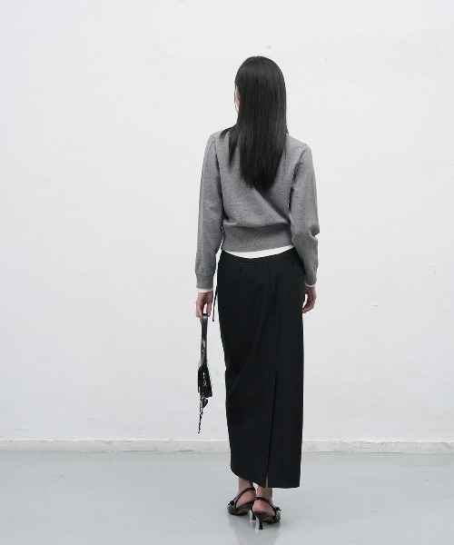 GENERAL IDEA（ジェネラルアイデア）の「essential collar layerd cardigan シャツレイヤード風ニットカーディガン（カーディガン/ボレロ・レディース・グレー/ワイン/ブラック・L/M/S）」の7枚目の写真