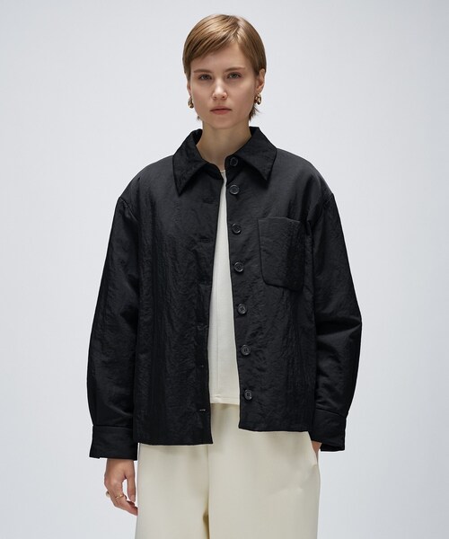 cloenc（クロエンス）の「ライトパディングジャケット（ブルゾン・レディース・ライトベージュ/オリーブ/ブラック・02/01）」の2枚目の写真