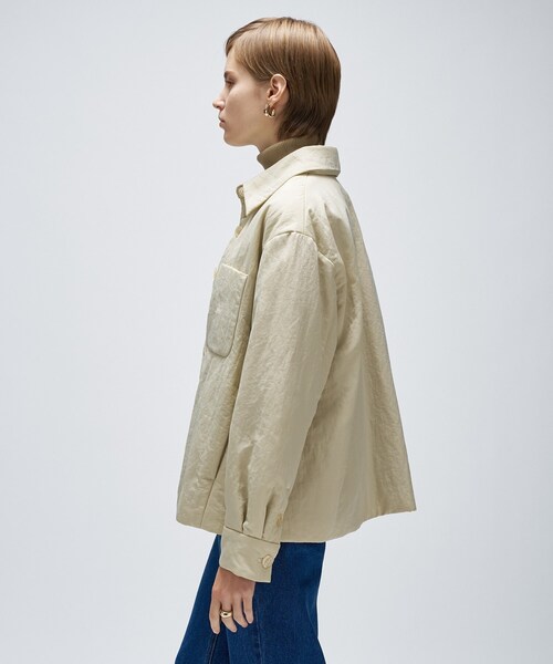 cloenc（クロエンス）の「ライトパディングジャケット（ブルゾン・レディース・ライトベージュ/オリーブ/ブラック・02/01）」の6枚目の写真