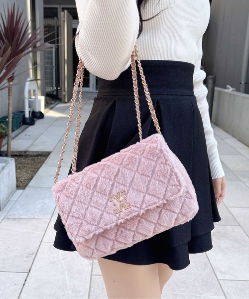 INGNI（イング）の「フェイクファーキルティングショルダーバッグ（ショルダーバッグ・レディース・オフホワイト/ピンク/ベージュ・-）」の10枚目の写真