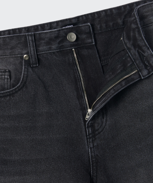 MUSINSA STANDARD（ムシンサスタンダード）の「カモンブラシ ワイドデニムパンツ [ウォッシュドブラック]（デニムパンツ・メンズ・その他・34/32/30/31/33/26/27/28/29/36/40/38/42）」の3枚目の写真