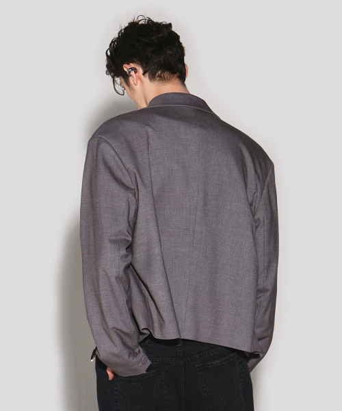 WESLEYHYUSTON(ウェズリーユーストン)の「Windsor wool crop jacket grey(テーラードジャケット・メンズ・その他・MEDIUM/LARGE)」の2枚目の写真