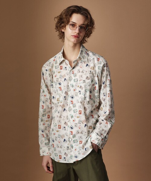 40ct&525(フォーティーカラッツアンドゴーニーゴ)の「【Sサイズ~】マガジンプリントシャツ(シャツ/ブラウス・メンズ・ブラック系/ベージュ系/ホワイト系1/ネイビー系・01/02/03/04)」の1枚目の写真