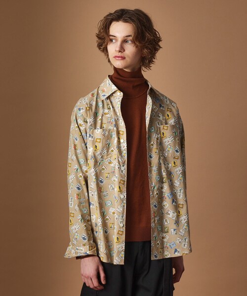 40ct&525(フォーティーカラッツアンドゴーニーゴ)の「【Sサイズ~】マガジンプリントシャツ(シャツ/ブラウス・メンズ・ブラック系/ベージュ系/ホワイト系1/ネイビー系・01/02/03/04)」の3枚目の写真