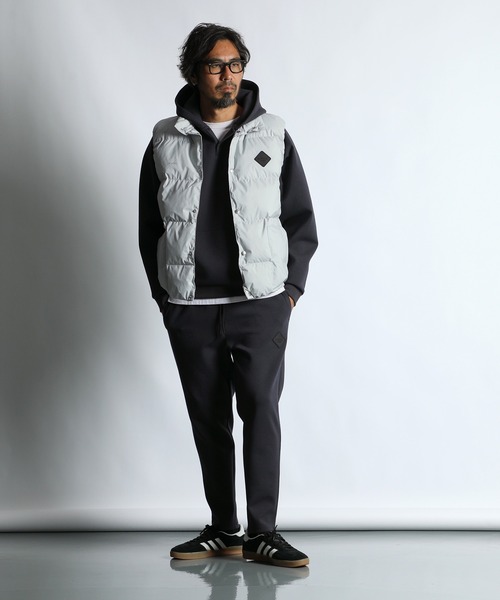 The DUFFER of ST.GEORGE(ザダファーオブセントジョージ)の「〔BLACK LABEL〕PERTEX SHIELD PUFFER VEST:2層構造パーテックス スタンドネックベスト(ダウンベスト・メンズ・ブラック/シルバーグレー・X-LARGE/LARGE/MEDIUM)」の16枚目の写真