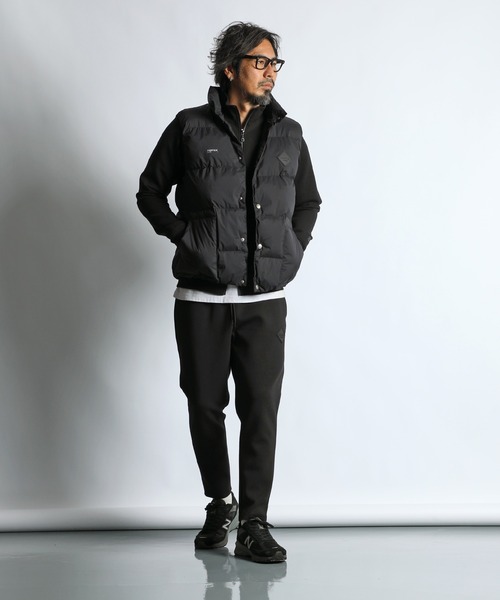 The DUFFER of ST.GEORGE(ザダファーオブセントジョージ)の「〔BLACK LABEL〕PERTEX SHIELD PUFFER VEST:2層構造パーテックス スタンドネックベスト(ダウンベスト・メンズ・ブラック/シルバーグレー・X-LARGE/LARGE/MEDIUM)」の14枚目の写真