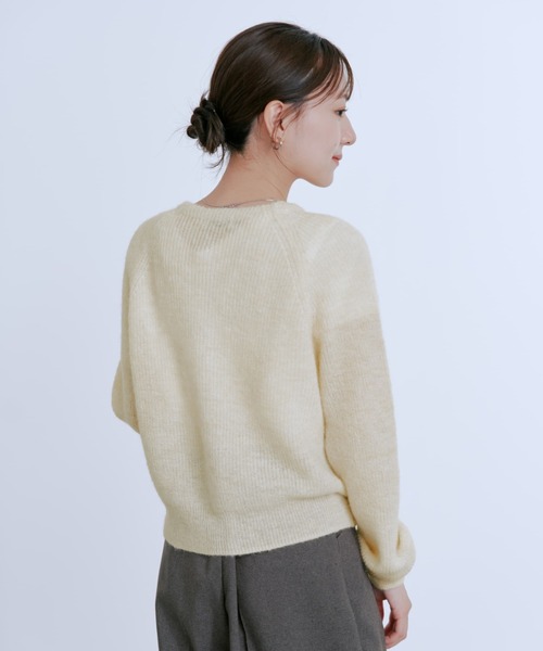 COHINA(コヒナ)の「アルパカミックスパールカーディガン 【低身長・小柄女性】(カーディガン/ボレロ・レディース・グレー/ブルー/ホワイト・ONE SIZE)」の11枚目の写真