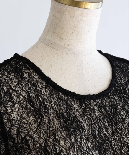 EN NEUME(エンノイム)の「Soft Stretch Lace Top(Tシャツ/カットソー・レディース・ブラック/ホワイト・FREE)」の13枚目の写真