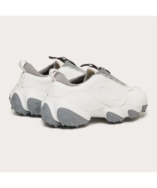 OAKLEY（オークリー）の「OAKLEY Edge Elite（オークリー エッジ エリート）（スニーカー・メンズ・ホワイト系/ブラック系・25cm/25.5cm/26cm/26.5cm/27cm/27.5cm/28cm/28.5cm/29cm）」の4枚目の写真