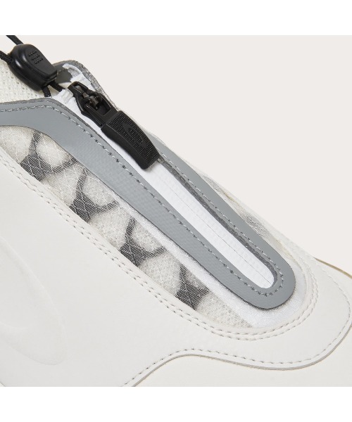 OAKLEY（オークリー）の「OAKLEY Edge Elite（オークリー エッジ エリート）（スニーカー・メンズ・ホワイト系/ブラック系・25cm/25.5cm/26cm/26.5cm/27cm/27.5cm/28cm/28.5cm/29cm）」の7枚目の写真