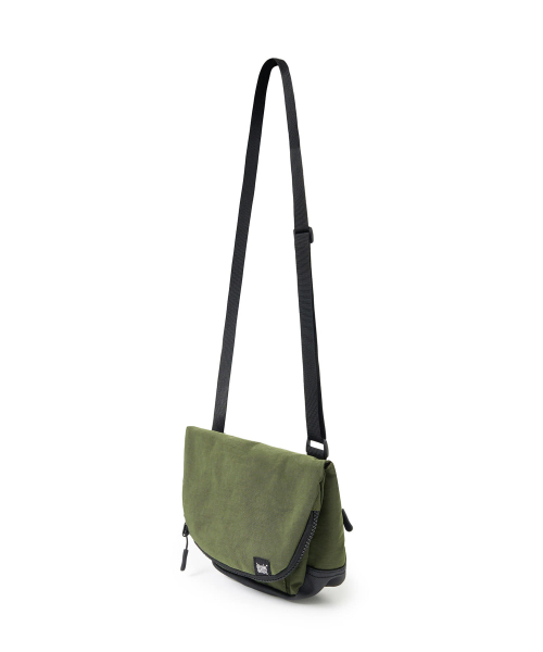 BROWNBREATH（ブラウンブレス）の「STRIVE MINI MESSENGER BAG - KHAKI（メッセンジャーバッグ・レディース・その他・ONE）」の2枚目の写真