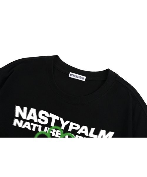 NP STUDIO(エヌピースタジオ)の「ネイチャーグラフィックロゴTシャツブラック(Tシャツ/カットソー・レディース・その他・MEDIUM/LARGE/X-LARGE)」の3枚目の写真