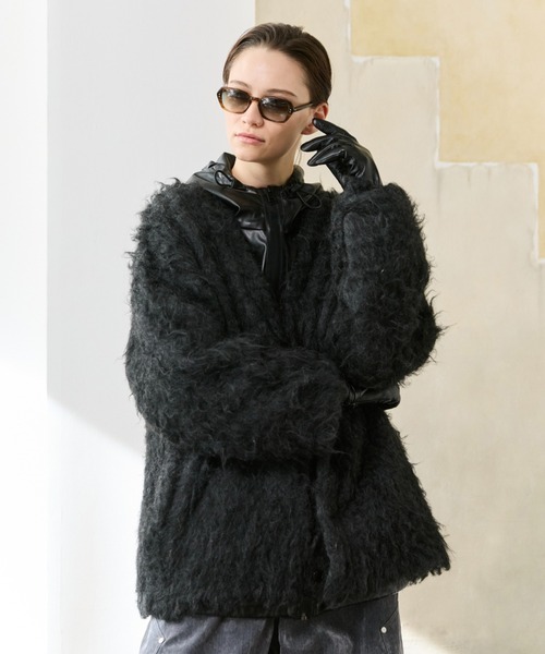 soerte(ソエルテ)の「Sheep Leather Minimal Gloves/シープレザーミニマルグローブ(手袋・メンズ・ブラック/ワイン/ベージュ・3/2)」の6枚目の写真