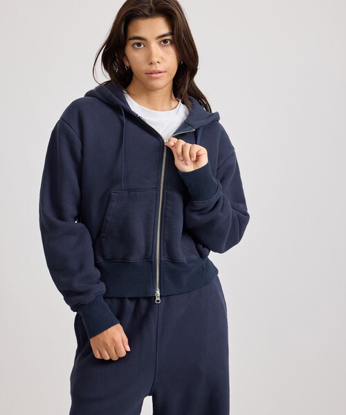 Saturdays NYC(サタデーズ ニューヨークシティ )の「Rivington Long Loop Hoodie | WOMEN(パーカー・レディース・オフホワイト/ネイビー・S/M/L)」の5枚目の写真