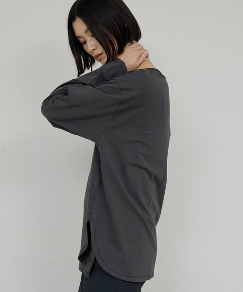 GALLARDAGALANTE（ガリャルダガランテ）の「【手洗い可】ラウンドヘムTee（Tシャツ/カットソー・レディース・ホワイト/チャコールグレー・FREE）」の13枚目の写真