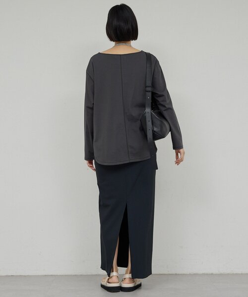 GALLARDAGALANTE（ガリャルダガランテ）の「【手洗い可】ラウンドヘムTee（Tシャツ/カットソー・レディース・ホワイト/チャコールグレー・FREE）」の18枚目の写真