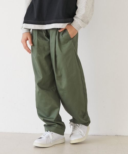 coca(coca)(コカ)の「キッズ タックカーブパンツ(その他パンツ・キッズ・カーキ/ベージュ・150/140/120/130)」の4枚目の写真