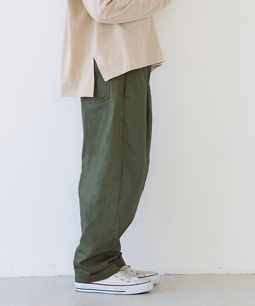 coca(coca)(コカ)の「キッズ タックカーブパンツ(その他パンツ・キッズ・カーキ/ベージュ・150/140/120/130)」の6枚目の写真