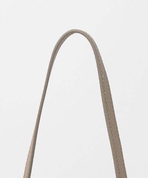 tov(トーヴ)の「<TOV> MIMI M(ショルダーバッグ・レディース・ベージュ/ブラック・FREE)」の10枚目の写真