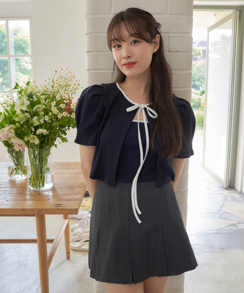 VEM.VER(ベンバー)の「サマー プリーツ ミニ スカートパンツ_グレー(スカート・レディース・グレー・SMALL)」の1枚目の写真
