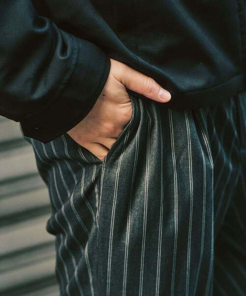 417 EDIFICE（フォーワンセブンエディフィス）の「TRツイル ワイドイージーパンツ（スラックス・メンズ・ブラック/ネイビー/ベージュ/チャコールグレー/ブラウン・LARGE/MEDIUM/SMALL）」の12枚目の写真