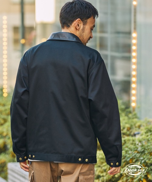 Dickies(ディッキーズ)の「<セットアップ対応> Dickies/ディッキーズ 別注 TCツイル 襟切り替えカバーオールジャケット【THE CRAFT CREW PRODUCTS】(カバーオール・メンズ・ダークブラウン/オリーブ/ブラック・M/S/L)」の4枚目の写真