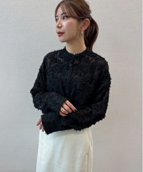 Sirin(シリン)の「【ZOZO限定】ジャガードバンドカラーブラウス(シャツ/ブラウス・レディース・ベージュ/オフホワイト/ブラック・FREE)」の13枚目の写真