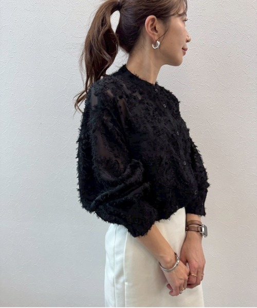 Sirin(シリン)の「【ZOZO限定】ジャガードバンドカラーブラウス(シャツ/ブラウス・レディース・ベージュ/オフホワイト/ブラック・FREE)」の15枚目の写真