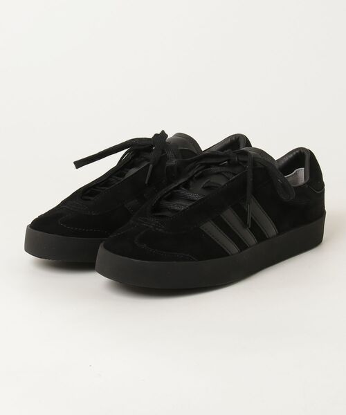 Y-3（ワイスリー）の「Y-3 GAZELLE（スニーカー・メンズ・ブラック×ホワイト・26.0cm/25.5cm/24.5cm/23.5cm/28.5cm/28.0cm/27.5cm/27.0cm/26.5cm/29.5cm/23.0cm/22.5cm/24.0cm）」の3枚目の写真