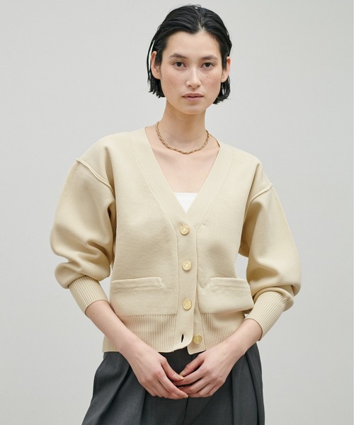 LARUTA（ラルータ）の「【LARUTA】お家で洗える金釦ポリニットカーディガン（カーディガン/ボレロ・レディース・サックスブルー/ライトベージュ/ブラック/レッド/アイボリー・FREE）」の17枚目の写真