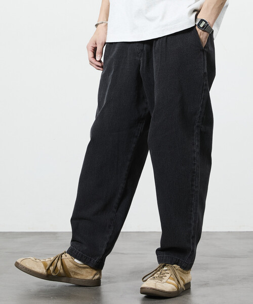 FREAK'S STORE（フリークスストア）の「限定展開 Dickies×FREAK'S STORE/ディッキーズ 別注 ワイドテーパードシルエット ツータック ワークパンツ（チノパンツ・メンズ・ベージュ/インディゴブルー/ブラック/ブラック系その他・SMALL/MEDIUM/LARGE）」の11枚目の写真