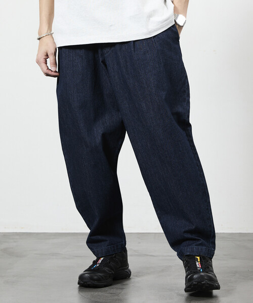 FREAK'S STORE（フリークスストア）の「限定展開 Dickies×FREAK'S STORE/ディッキーズ 別注 ワイドテーパードシルエット ツータック ワークパンツ（チノパンツ・メンズ・ベージュ/インディゴブルー/ブラック/ブラック系その他・SMALL/MEDIUM/LARGE）」の20枚目の写真