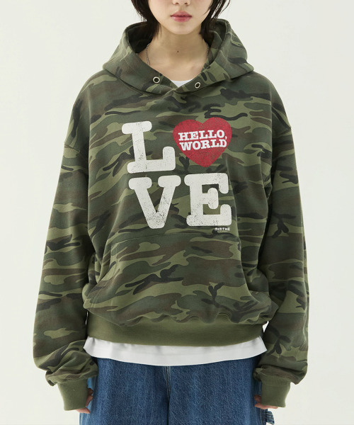 MIM the wardrobe(ミームザワードローブ)の「ヘローワールド LOVE フードパーカー_ブラック(パーカー・レディース・その他・2/3/1)」の11枚目の写真