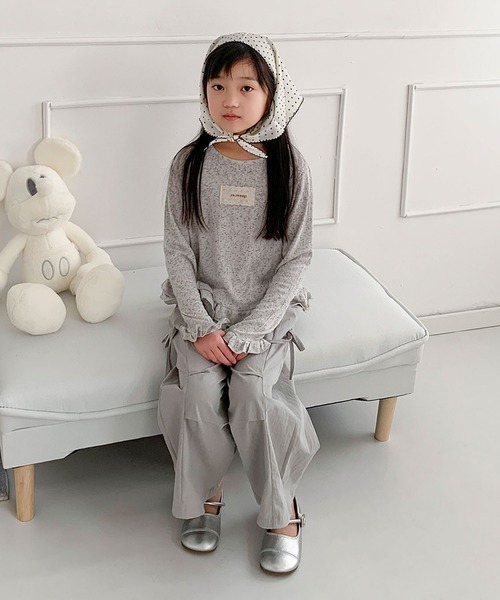 aimoha(アイモハ)の「【aimoha-KIDS-】キッズ サイドリボンティアードワイドパンツ(カーゴパンツ・キッズ・グレー/イエロー/ネイビー・110/130/140/150/120)」の6枚目の写真