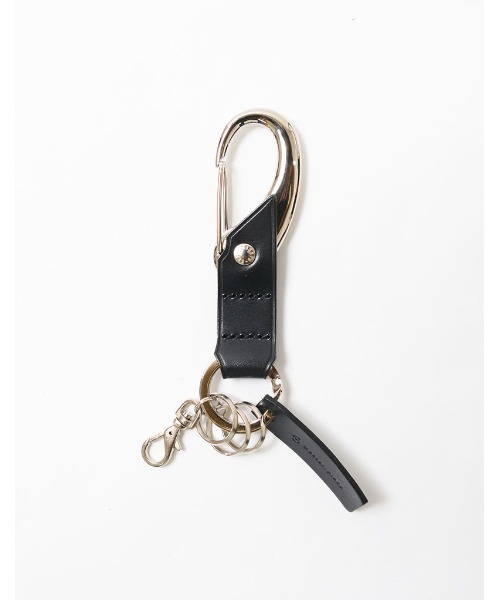 master-piece(マスターピース)の「master-piece / 勾玉 key ring / No.01691-v2(キーケース/キーアクセサリー・メンズ・ブラック/チョコ/ベージュ/ネイビー/キャメル/レッド/グリーン・FREE)」の2枚目の写真