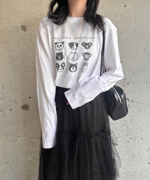 etta(エタ)の「アニマルいっぱいプリントロンT/長袖Tシャツ(Tシャツ/カットソー・レディース・ホワイト・MEDIUM)」の1枚目の写真