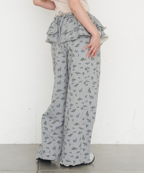 RAY CASSIN（レイカズン）の「マルチウェイフリルスウェットパンツ（スウェットパンツ・レディース・グレー系その他2/ホワイト系その他/ホワイト・FREE）」の3枚目の写真