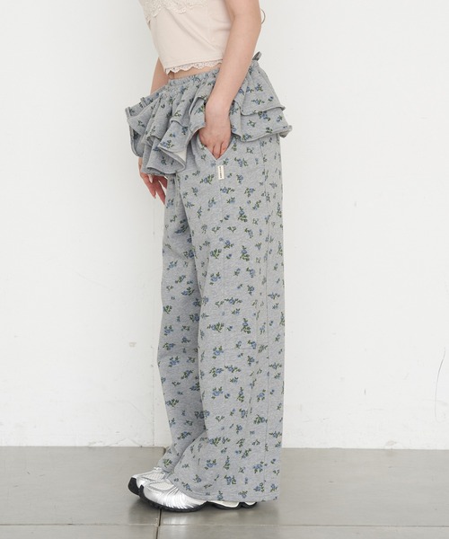 RAY CASSIN（レイカズン）の「マルチウェイフリルスウェットパンツ（スウェットパンツ・レディース・グレー系その他2/ホワイト系その他/ホワイト・FREE）」の6枚目の写真