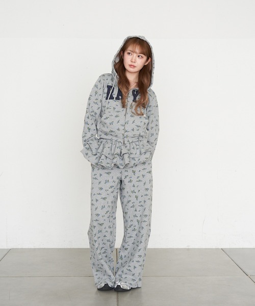 RAY CASSIN（レイカズン）の「マルチウェイフリルスウェットパンツ（スウェットパンツ・レディース・グレー系その他2/ホワイト系その他/ホワイト・FREE）」の9枚目の写真