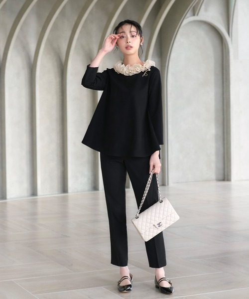 RUIRUE BOUTIQUE(ルイルエブティック)の「洗える/ストレッチ | フリル オーガンジー スムース カットソー | トップス・ブラウス・オケージョンブラウス・長袖ブラウス・きれいめカットソー・オフィスカジュアルトップス(シャツ/ブラウス・レディース・ネイビー/ブラック×ベージュ/ホワイト・S/M/L)」の6枚目の写真