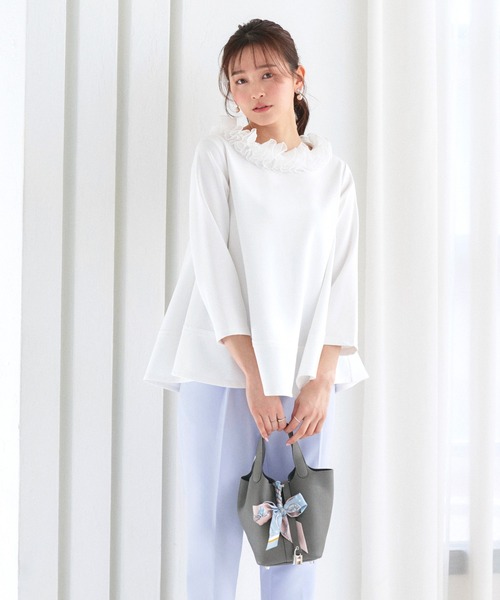 RUIRUE BOUTIQUE(ルイルエブティック)の「洗える/ストレッチ | フリル オーガンジー スムース カットソー | トップス・ブラウス・オケージョンブラウス・長袖ブラウス・きれいめカットソー・オフィスカジュアルトップス(シャツ/ブラウス・レディース・ネイビー/ブラック×ベージュ/ホワイト・S/M/L)」の11枚目の写真