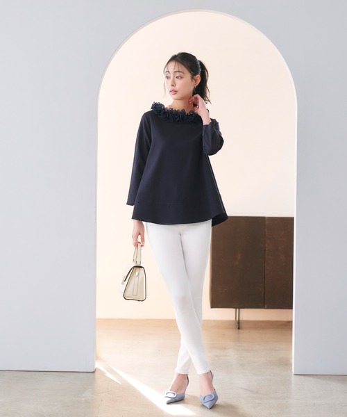 RUIRUE BOUTIQUE(ルイルエブティック)の「洗える/ストレッチ | フリル オーガンジー スムース カットソー | トップス・ブラウス・オケージョンブラウス・長袖ブラウス・きれいめカットソー・オフィスカジュアルトップス(シャツ/ブラウス・レディース・ネイビー/ブラック×ベージュ/ホワイト・S/M/L)」の13枚目の写真