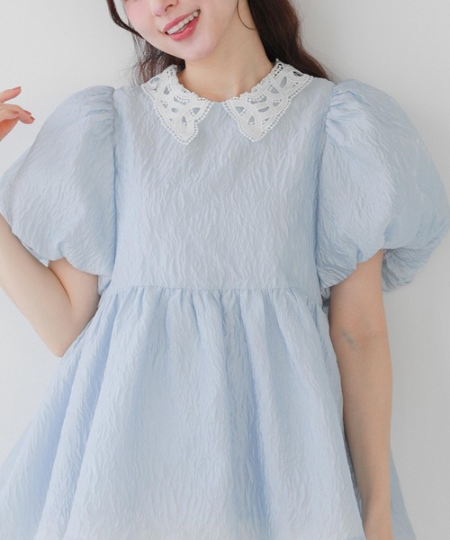 Fit more(フィットモア)の「レース衿ジャガードペプラムトップス(その他トップス・レディース・ホワイト/ブルー/ブラック・FREE)」の21枚目の写真