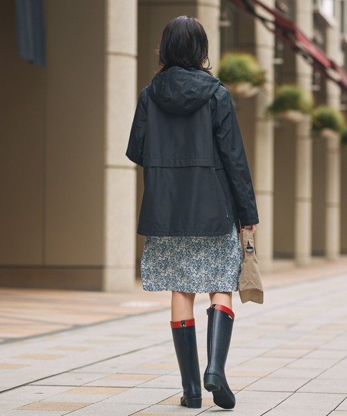 AIGLE(エーグル)の「GORE-TEX ゴアテックス 防風 防水 透湿 2レイヤー ジャケット RP(マウンテンパーカー・レディース・グリーン/ベージュ/ブラック・44/40/42/38/36/34)」の17枚目の写真